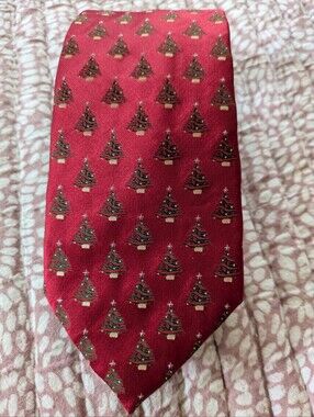 Roundtree & Yorke Christmas Tree Silk Tie